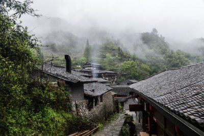 ​朋友圈下雨的心情说说 下雨天发朋友圈的话语